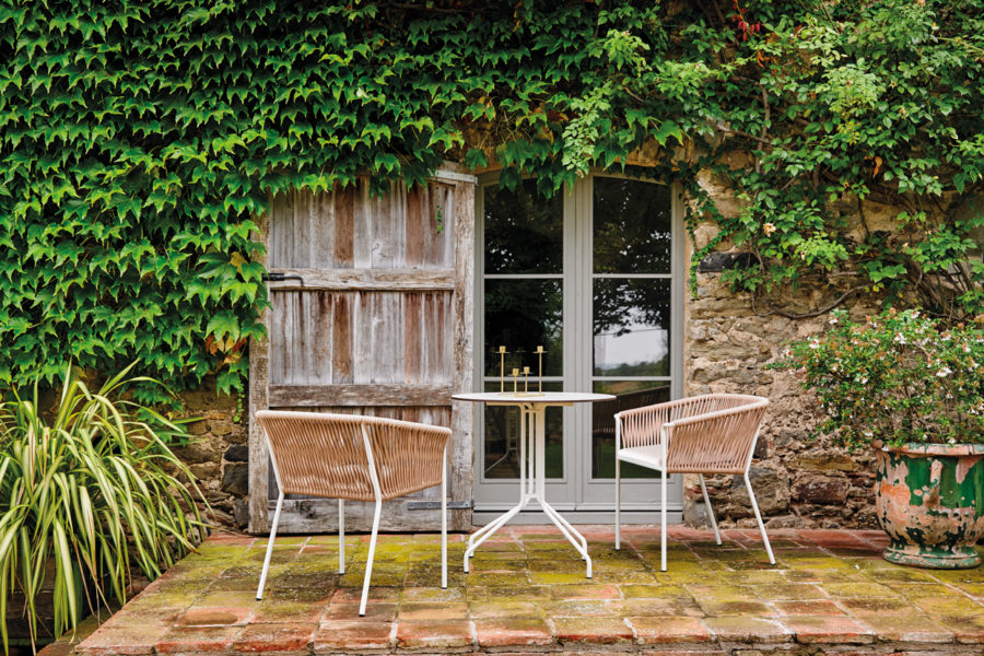 Уличная мебель POINT - выберите свою для проекта Купить уличную мебель POINT на 7garden.ru