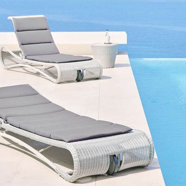 Коллекция уличной мебели ESCAPE от фабрики CANE-LINE (Дания), фото 1 Купить уличную мебель CANE-LINE на 7garden.ru