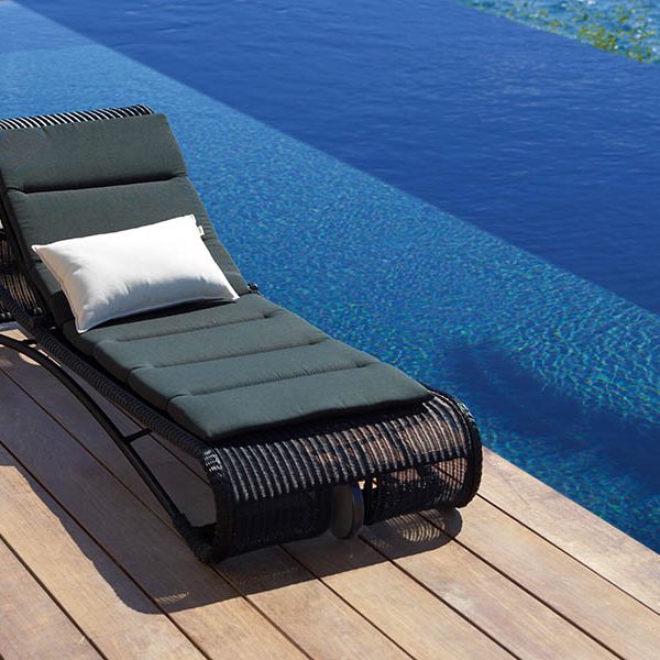 Коллекция уличной мебели ESCAPE от фабрики CANE-LINE (Дания), фото 6 Купить уличную мебель CANE-LINE на 7garden.ru