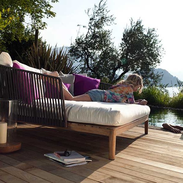 Коллекция уличной мебели MOOD от фабрики TRIBU (Бельгия), фото 10 Купить уличную мебель TRIBU на 7garden.ru