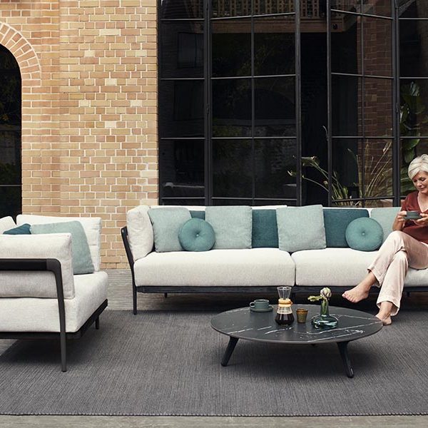 Коллекция уличной мебели FLEX от фабрики MANUTTI (Бельгия) Купить уличную мебель MANUTTI на 7garden.ru