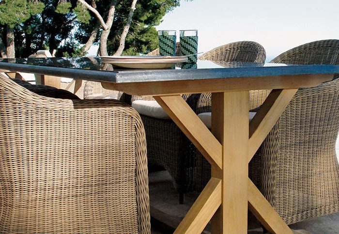 Коллекция уличной мебели LIVORNO от фабрики MANUTTI (Бельгия) Купить уличную мебель MANUTTI на 7garden.ru