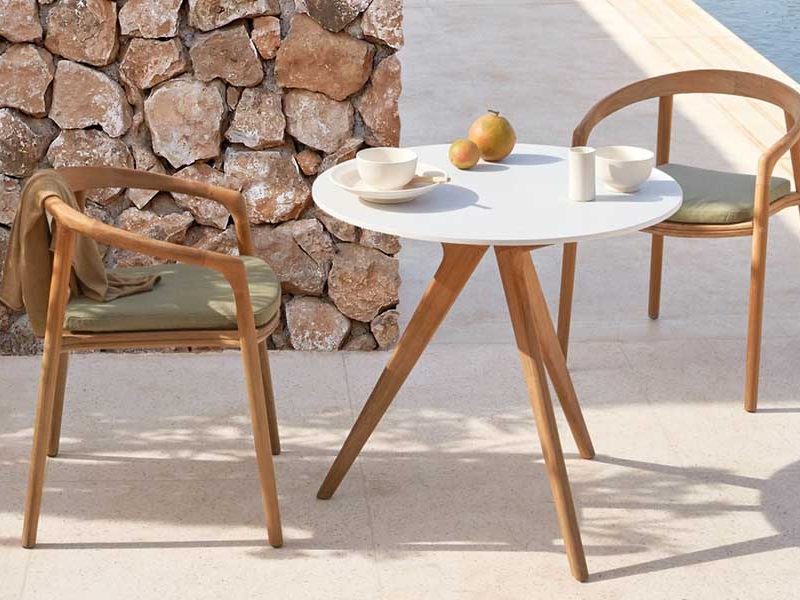 Коллекция уличной мебели TORSA от фабрики MANUTTI (Бельгия) Купить уличную мебель MANUTTI на 7garden.ru