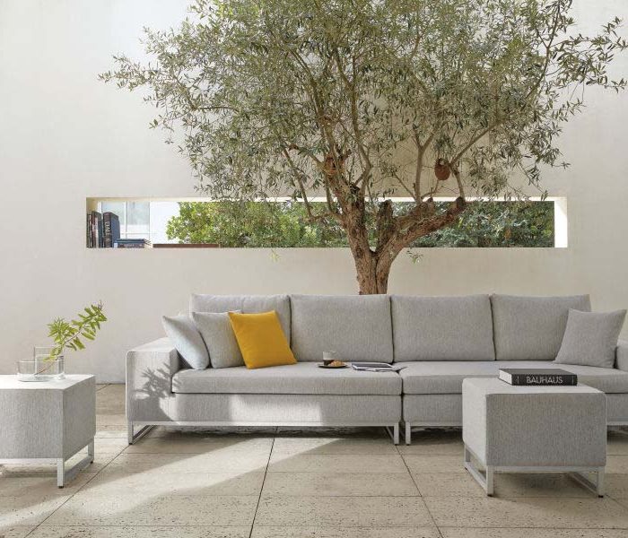 Коллекция уличной мебели ZENDO от фабрики MANUTTI (Бельгия) Купить уличную мебель MANUTTI на 7garden.ru